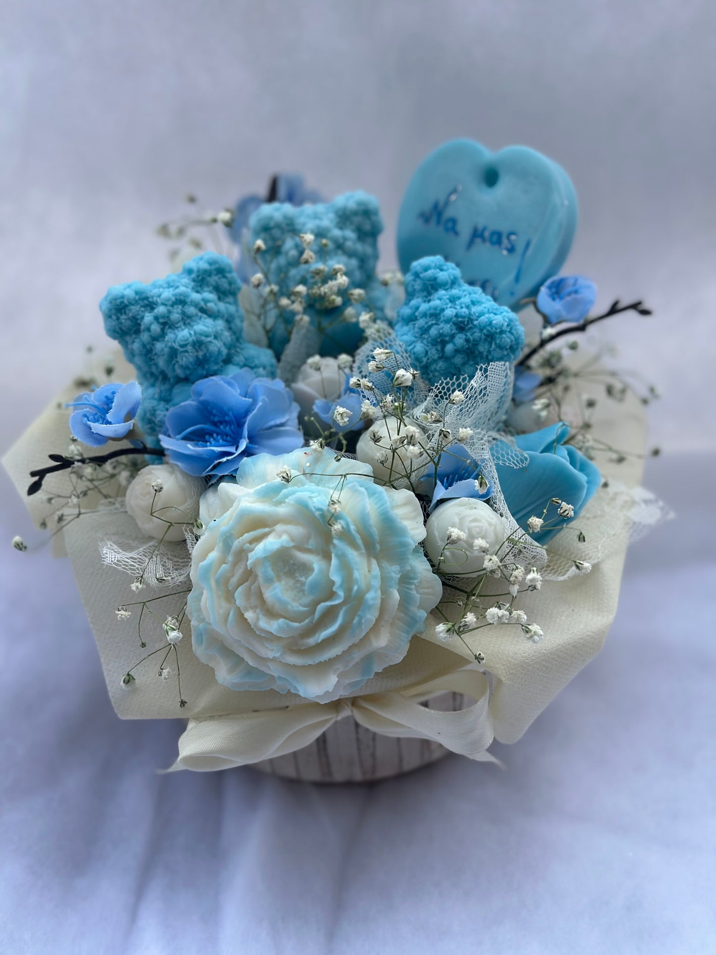 Κέρινη σύνθεση - Να μας ζήσει !