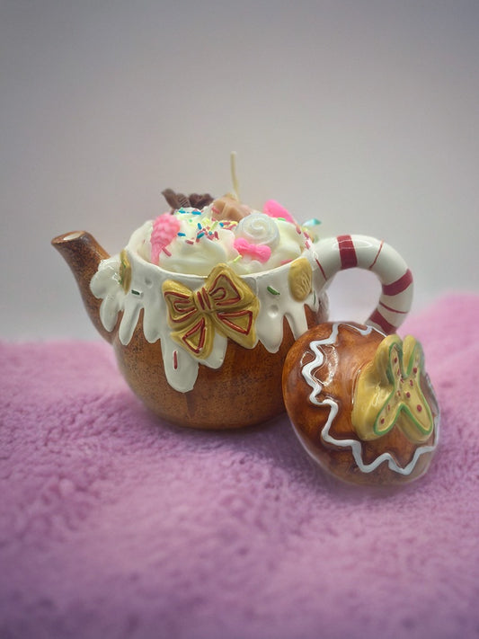 Ceramic Tea cup with Lid, bow and multicolour effects on the upper side